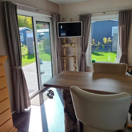 Mein-mosel-chalet-haus-birke كوبلنس